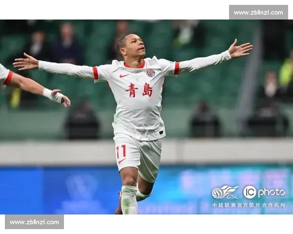 4-2！青岛海牛工体大逆转：萨里奇戴帽破 5 魔咒，客场首胜国安
