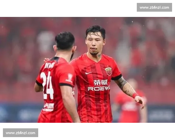 30 米追防难阻泽卡！张琳芃被换背后，海港 6 场 16 球防线裂痕难掩